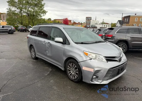2018 Toyota Sienna Xle z USA, uszkodzony, nr VIN 5TDYZ3DC4JS910554